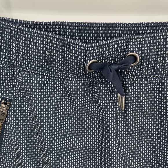 Athleta Blue Pattern Zippered Skort // XXS - Picture 3 of 8